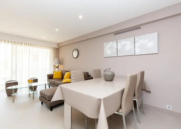 2-br 2 Minutes From The Parking Cannes