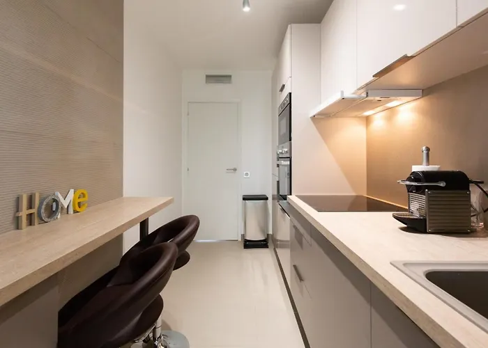 2-br 2 Minutes From The Parking Daire Cannes