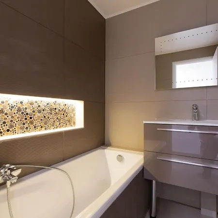 Apartmán 2-br 2 Minutes From The Parking Cannes