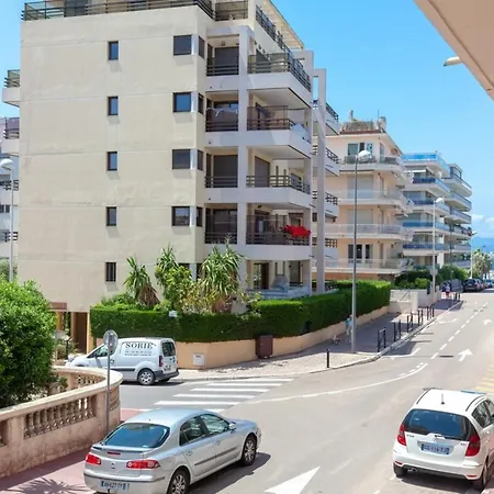 Apartmán 2-br 2 Minutes From The Parking